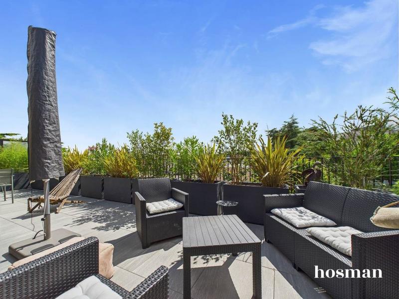 Appartement - 90 m² - 3 pièces