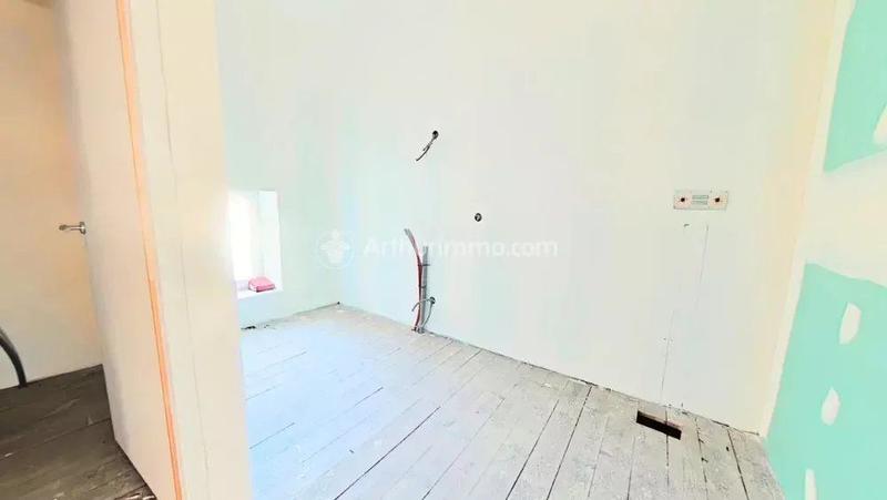 Maison - 268 m² - 7 pièces