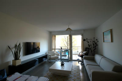 Appartement - 79 m² - 3 pièces