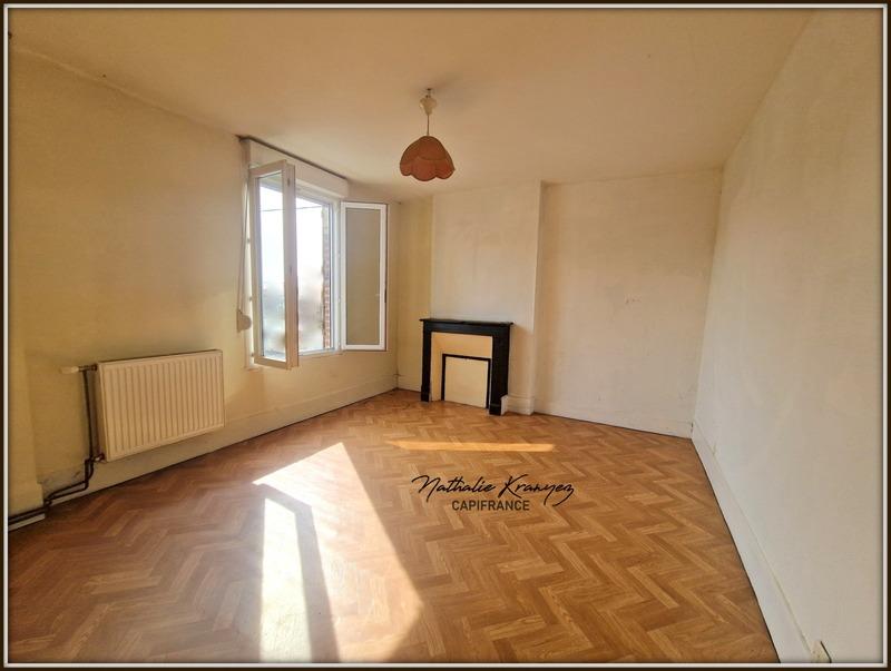 Maison - 96 m² - 4 pièces