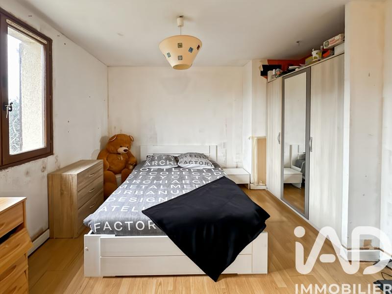 Maison - 121 m² - 6 pièces