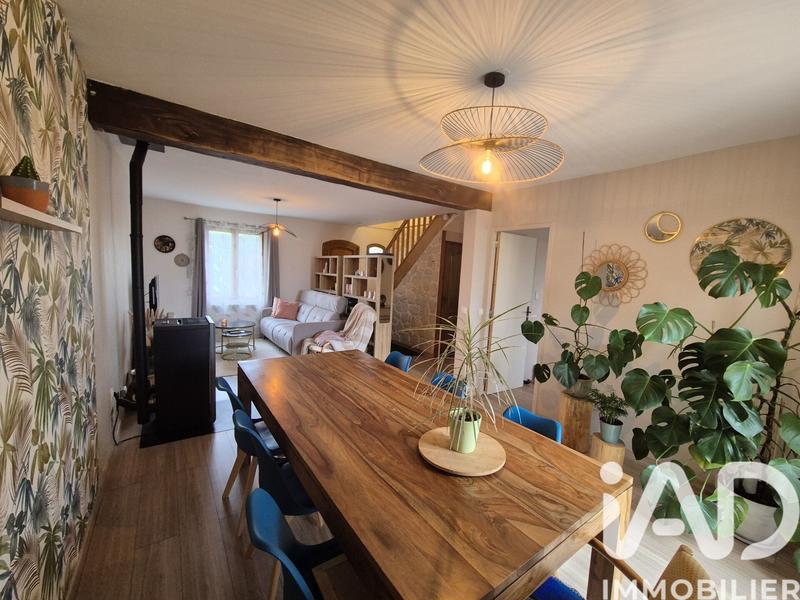 Maison - 86 m² - 4 pièces