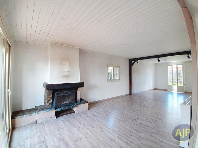 Maison - 82 m² - 4 pièces