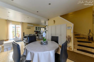 Maison - 86 m² - 5 pièces