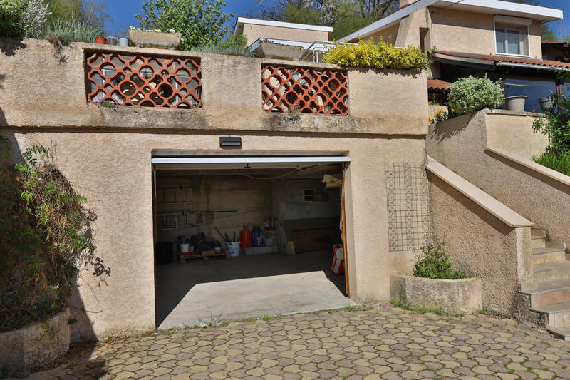 Maison - 122 m² - 4 pièces