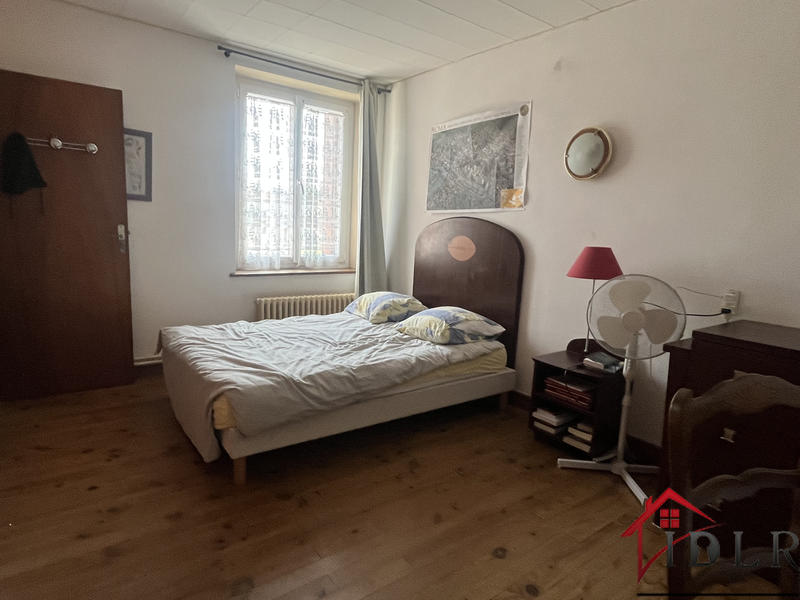 Propriété - 104 m² - 4 pièces