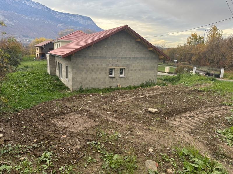 Maison - 102 m² - 4 pièces