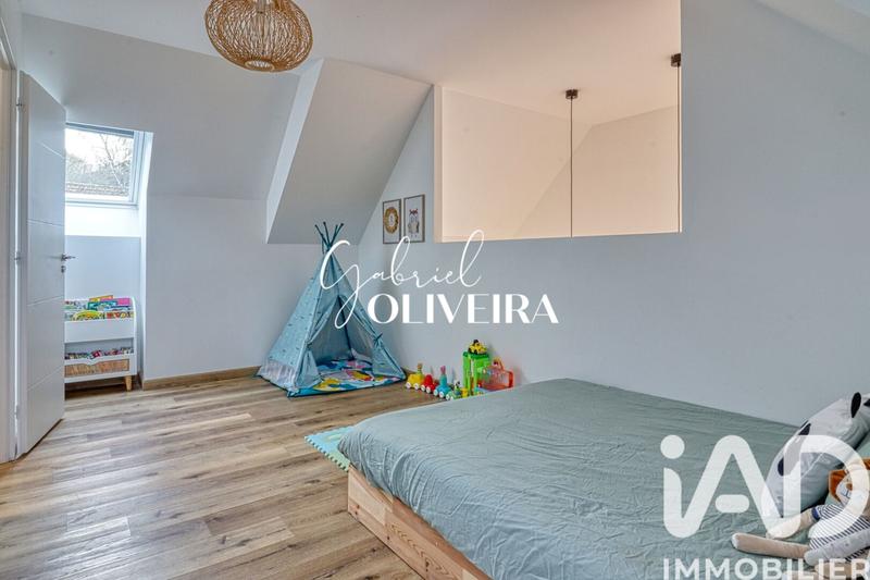 Maison - 110 m² - 5 pièces