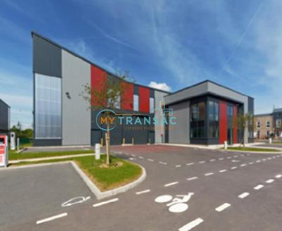 Local d'activité / Entrepôt - 1 826 m²