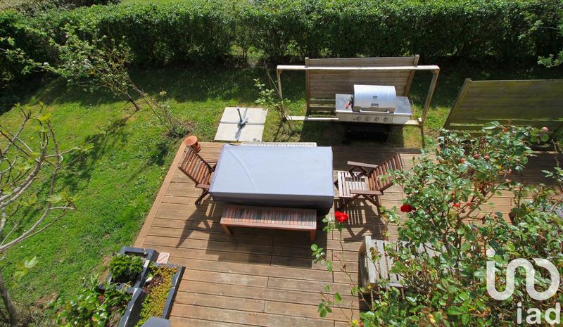 Maison - 137 m² - 5 pièces