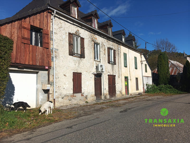 Maison - 96 m² - 5 pièces