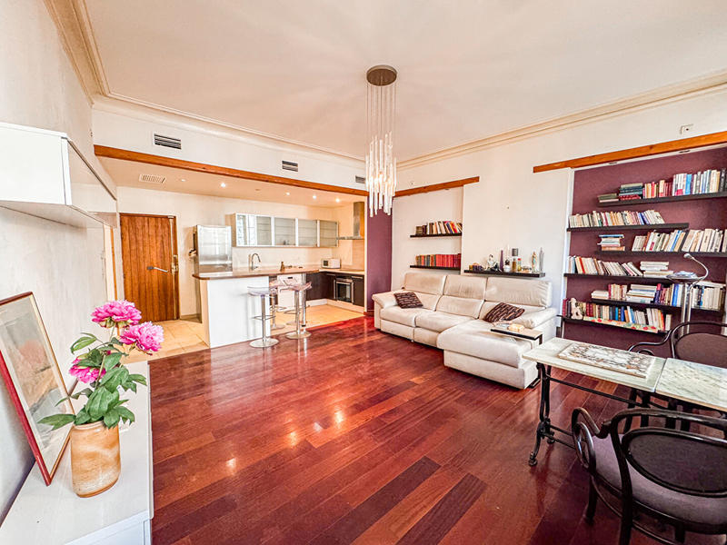 Appartement - 72 m² - 3 pièces