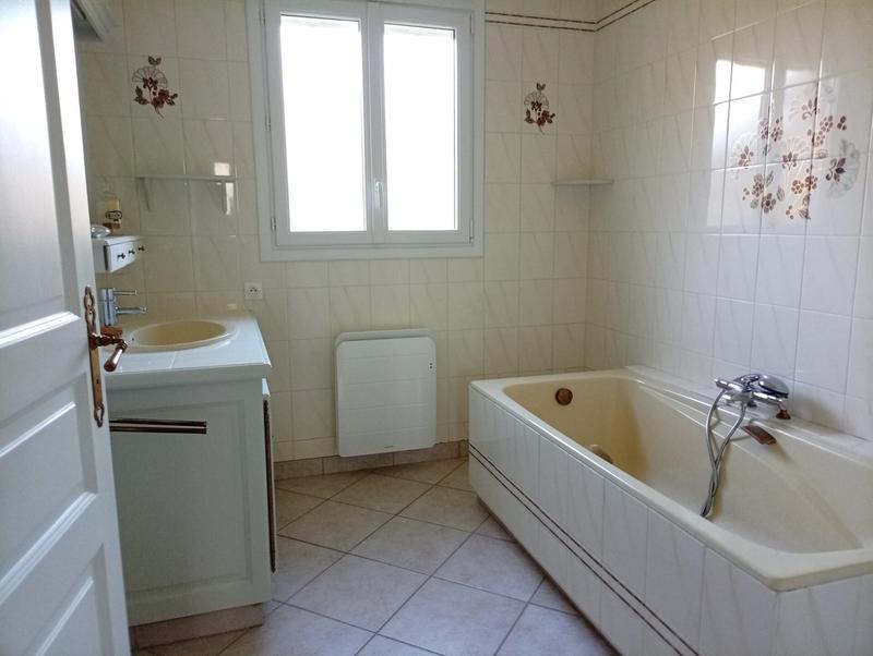 Maison - 136 m² - 6 pièces