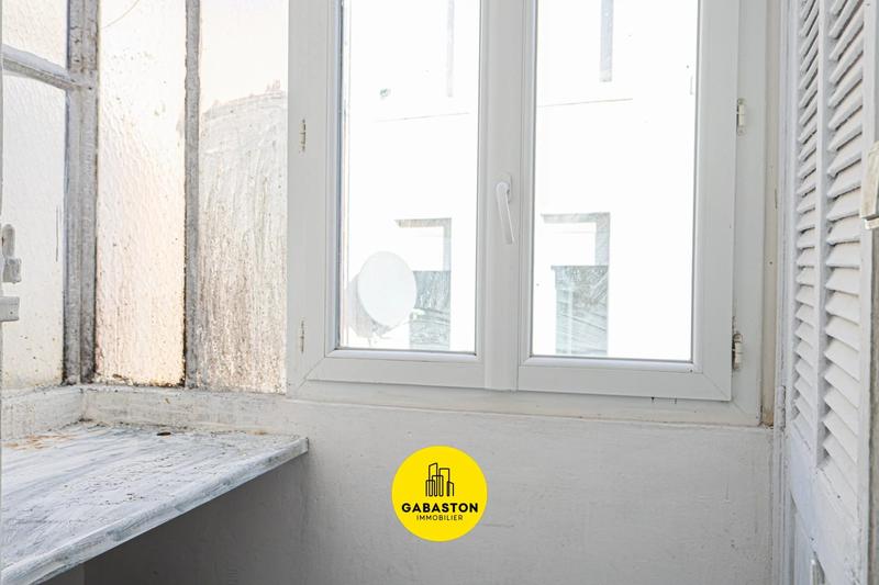 Appartement - 16 m² - 2 pièces