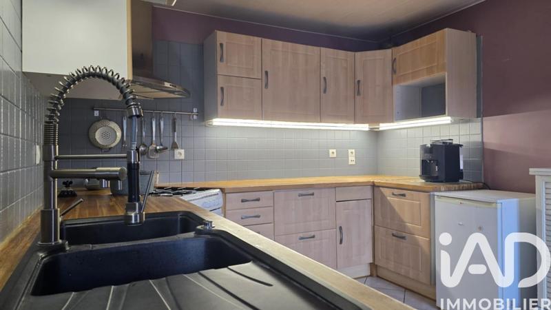 Maison - 143 m² - 8 pièces