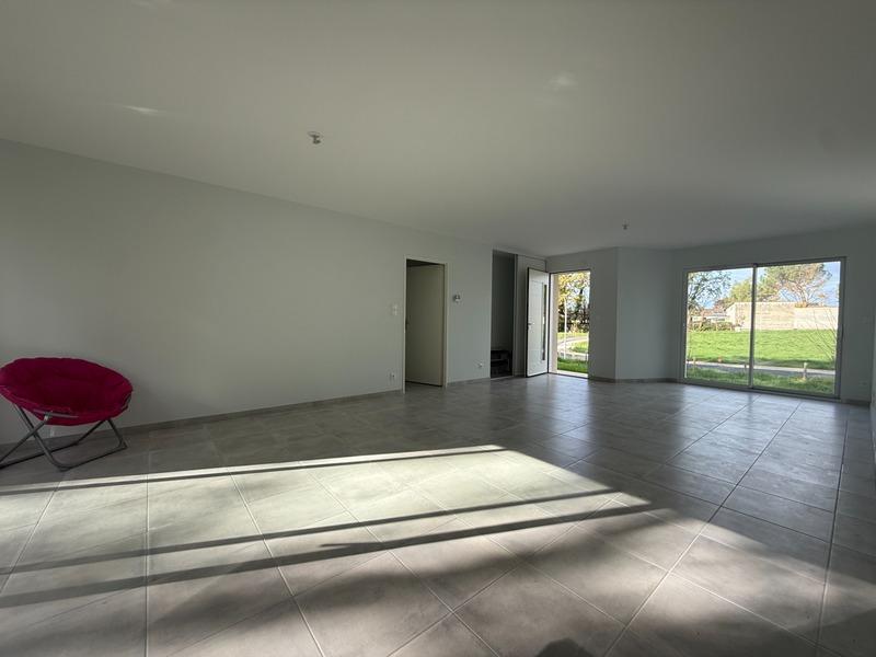 Maison - 94 m² - 4 pièces