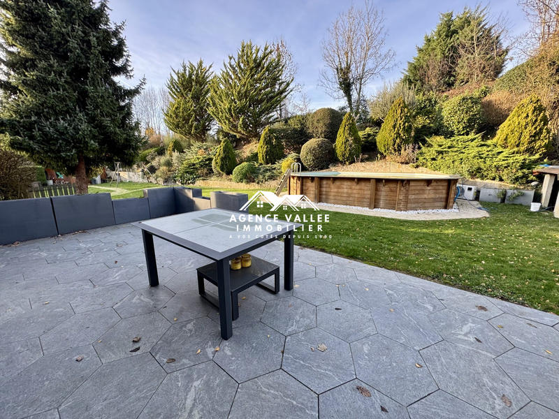 Maison traditionnelle - 160 m² - 7 pièces