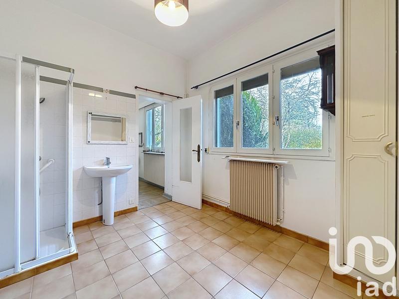Maison - 129 m² - 8 pièces