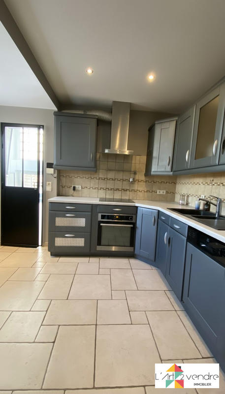 Appartement - 69 m² - 4 pièces