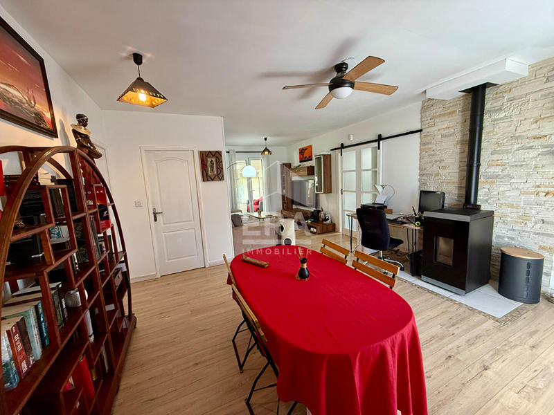 Maison - 141 m² - 6 pièces