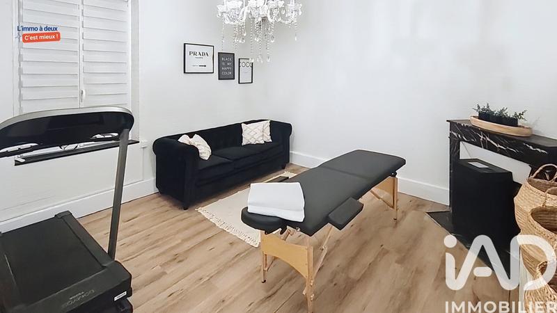 Maison - 260 m² - 14 pièces