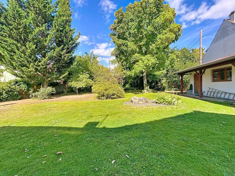 Maison - 183 m² - 6 pièces