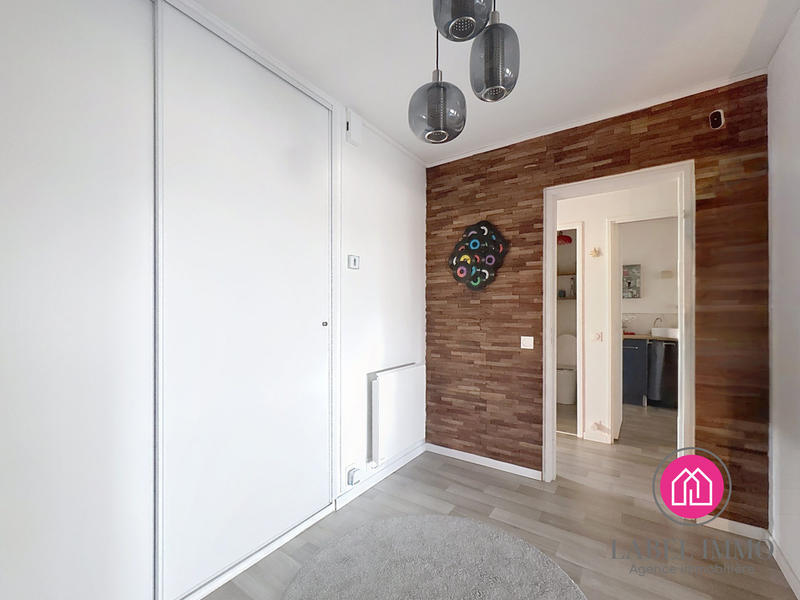 Appartement - 85 m² - 4 pièces