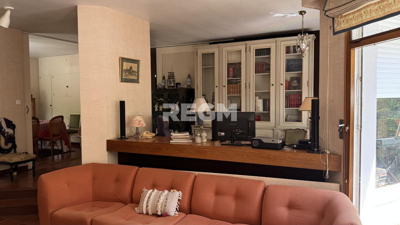 Maison - 136 m² - 5 pièces