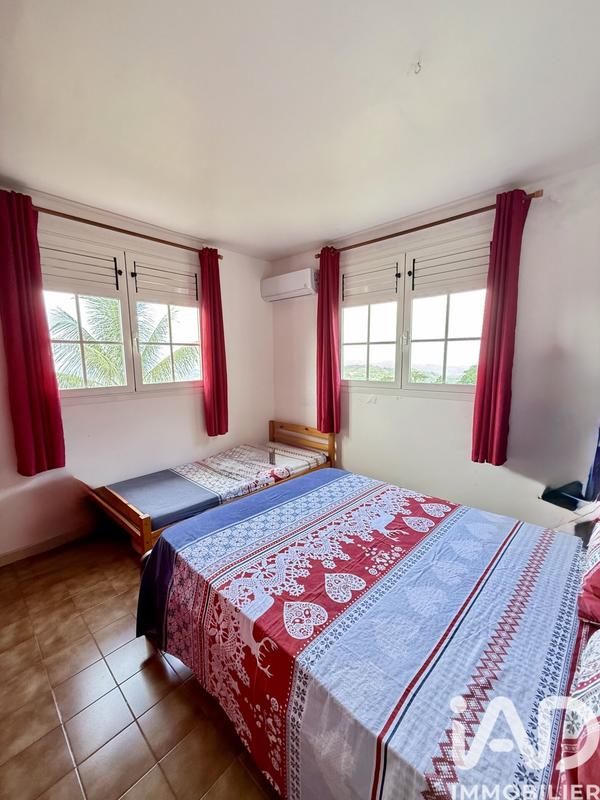 Maison - 112 m² - 4 pièces