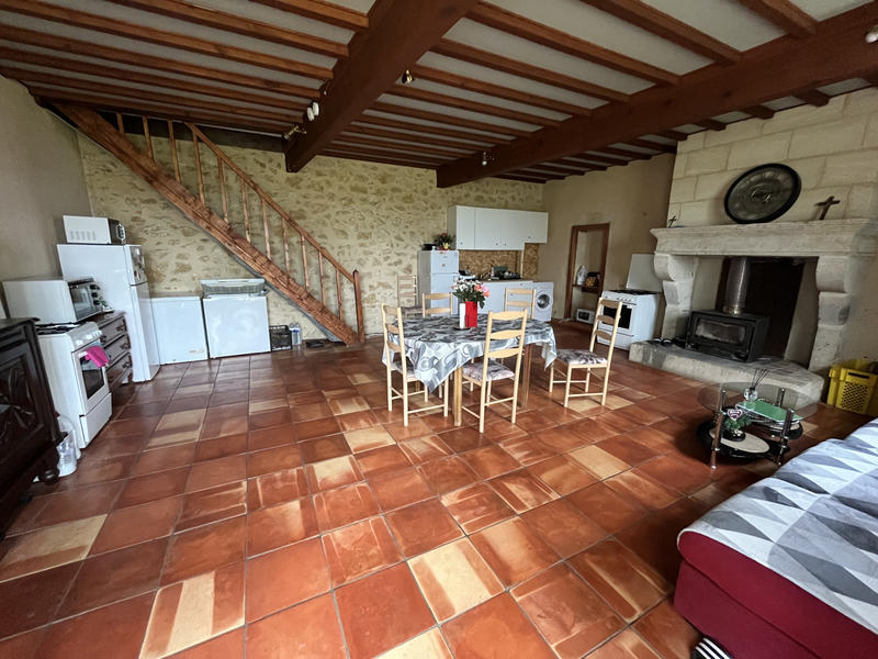 Maison - 548 m² - 12 pièces