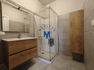 Appartement - 77 m² - 3 pièces