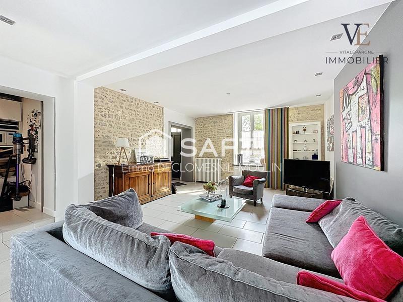 Maison - 232 m² - 8 pièces