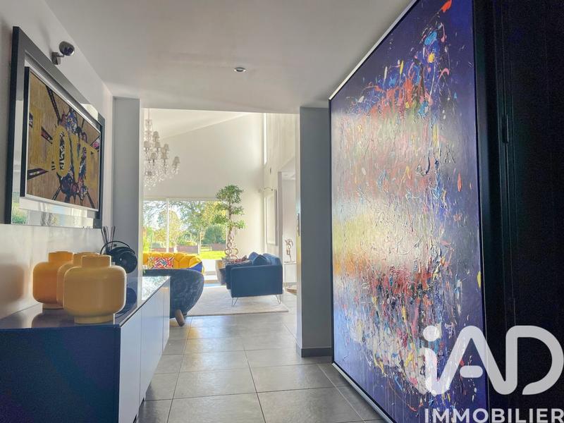 Maison de maîtres - 220 m² - 7 pièces