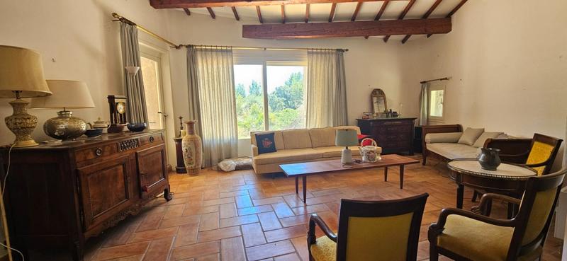 Maison - 162 m² - 9 pièces