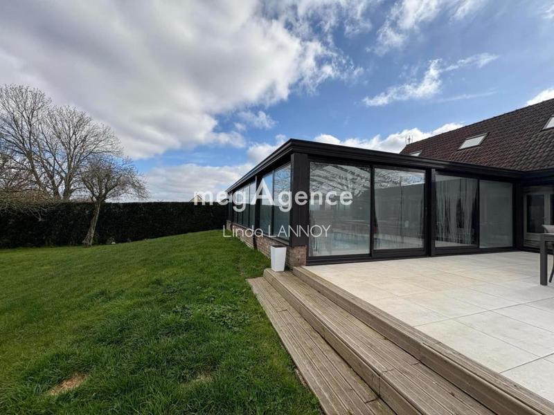 Maison - 198 m² - 7 pièces