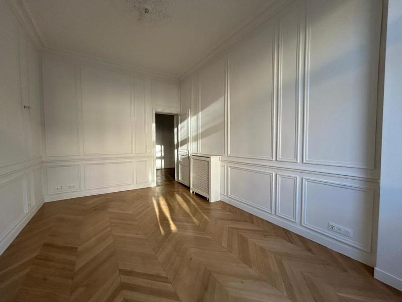 Appartement - 187 m² - 5 pièces