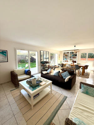 Maison - 158 m² - 6 pièces