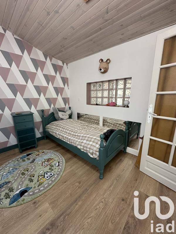 Maison - 211 m² - 8 pièces