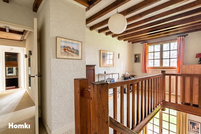 Propriété - 141 m² - 6 pièces