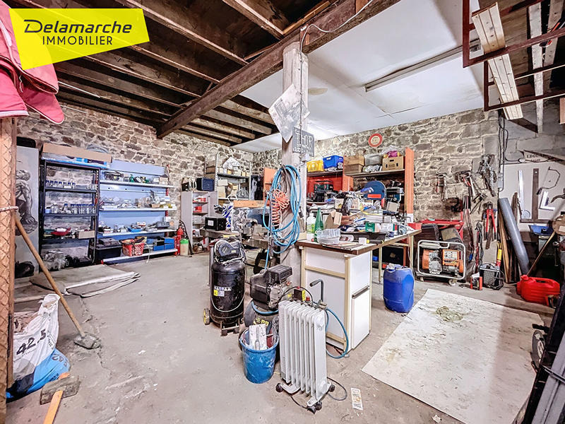 Immeuble - 7 pièces