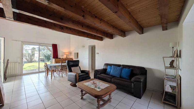 Villa - 100 m² - 5 pièces