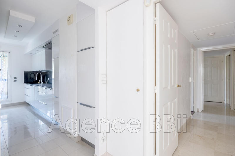 Appartement - 104 m² - 3 pièces