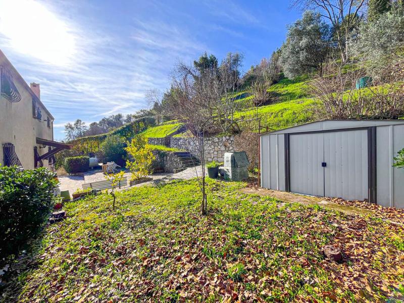 Maison - 200 m² - 7 pièces