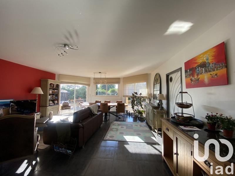 Maison - 104 m² - 4 pièces