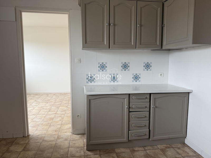 Appartement - 81 m² - 4 pièces