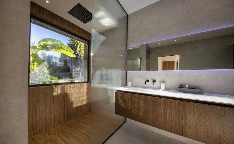 Villa - 220 m² - 6 pièces