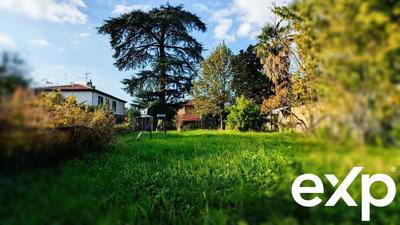 Maison - 207 m² - 10 pièces