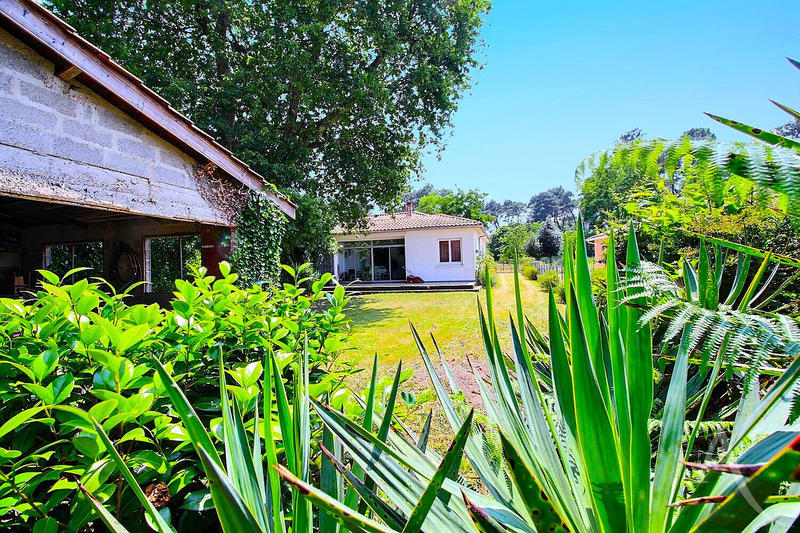 Maison - 99 m² - 4 pièces