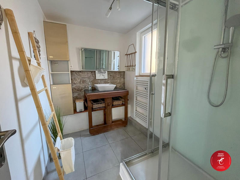 Villa - 145 m² - 6 pièces