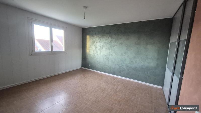 Pavillon - 100 m² - 5 pièces